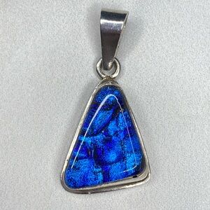 Dichroic glass triangular sterling silver .925‎ pendant